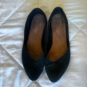 Toms Womens Suede Pointed Toe Flats